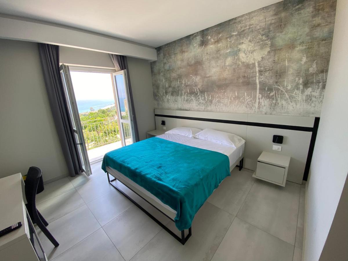 Aether Suites Tropea - Free Private Parking المظهر الخارجي الصورة